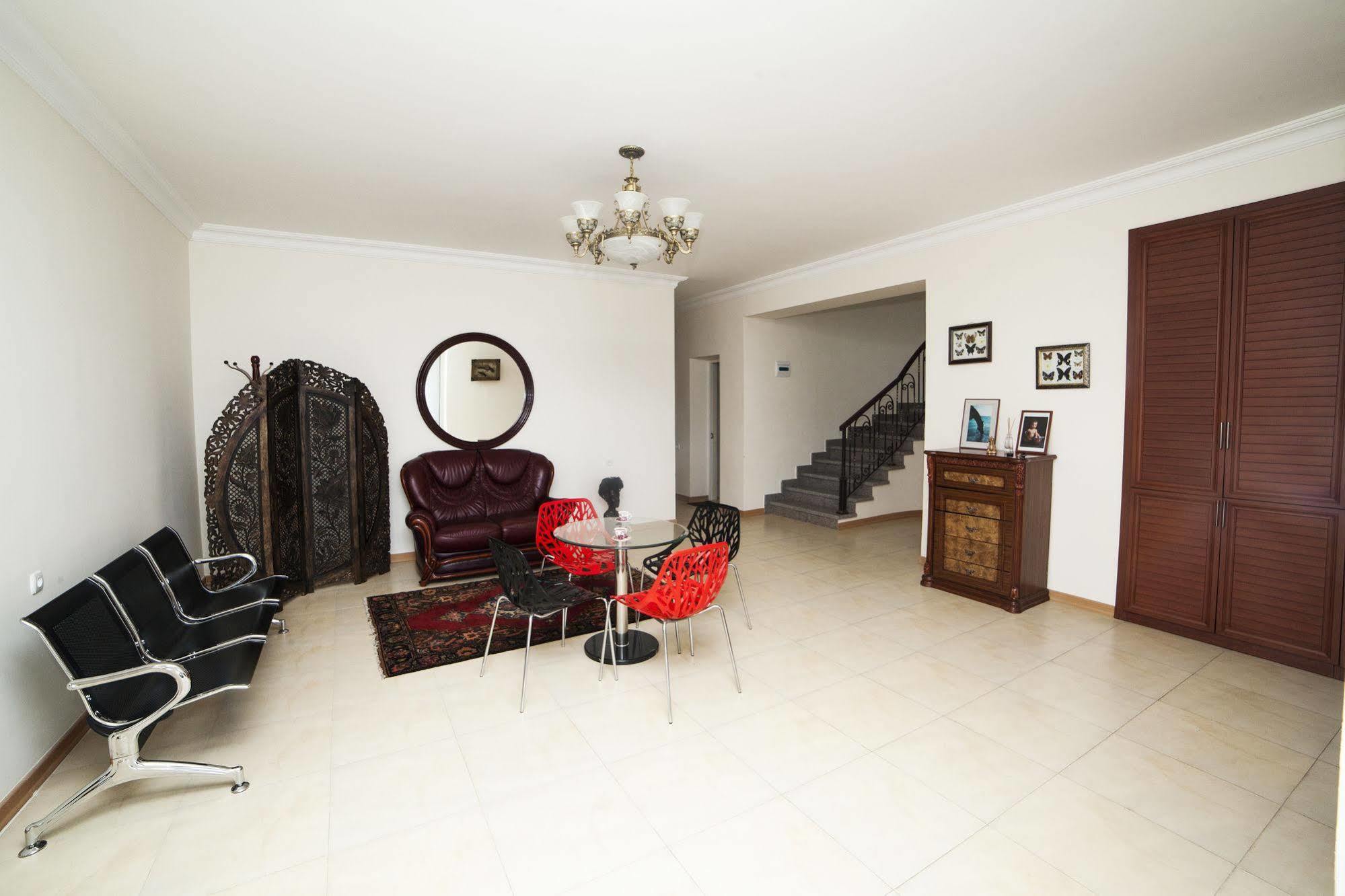Sevan Villa Luaran gambar
